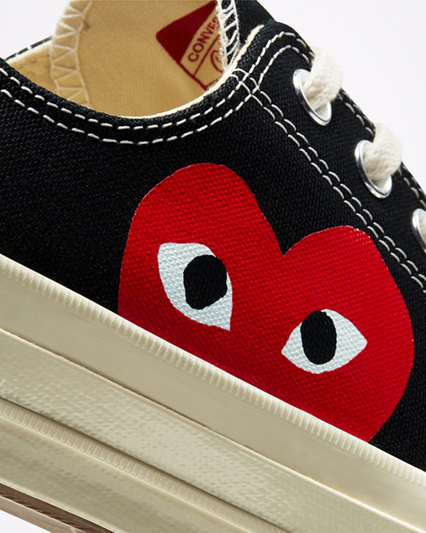 Women's Converse x Comme des Garçons PLAY Chuck 70 Low Top Shoes Black / White / Red | AU E16C9J